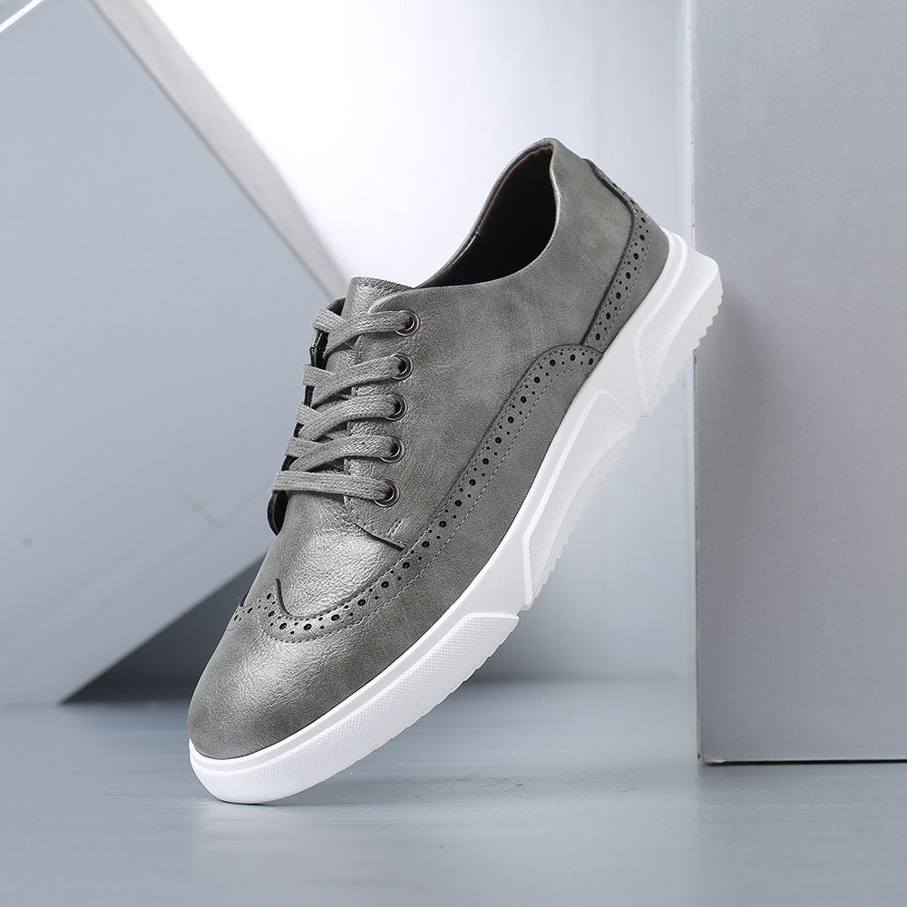 Adrián Brogue Detail Sneakers